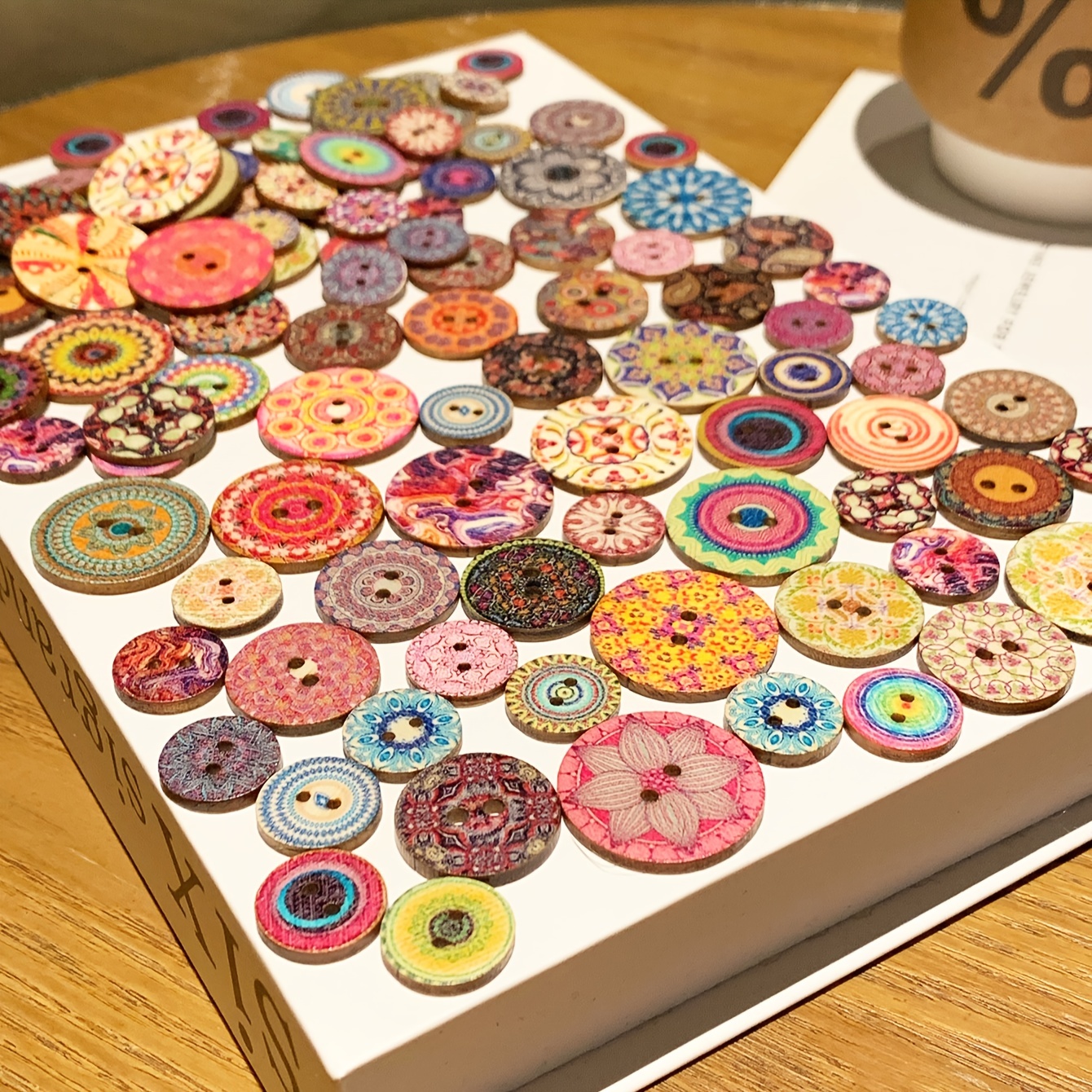 100pcs Round Vintage Buttons for Crafting Projects